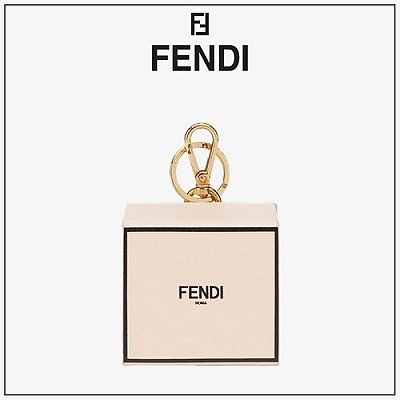 FENDI-7AR894 펜디 옐로우 박스 키 참 케이스