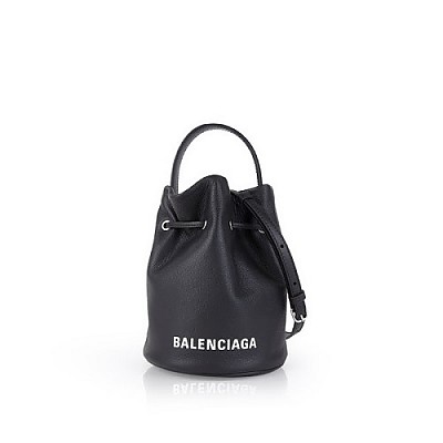 [스페셜오더]BALENCIAGA-619458 발렌시아가 블랙 WHEEL XS 드로스트링 스몰 버킷백