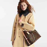 LV-M47180 루이비통 그레이/크렘 모노그램 앙프렝뜨 캐리올 PM 숄더백 29cm