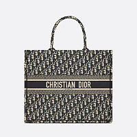 DIOR-디올 블랙 매크로까나쥬 카프스킨 Book Tote 미디엄 숄더백 36.5cm - M1324OWHP_M900