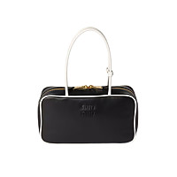 MIUMIU-5BB172 미우미우 블랙 송아지 가죽 보 백