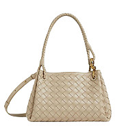 BOTTEGA VENETA-835921 보테가 베네타 화이트 양가죽 파라슈트