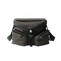 PRADA-2VD062 프라다 블랙 리나일론 유틸리티 숄더백 29cm