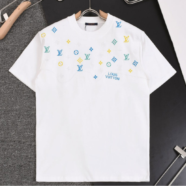 LOUIS VUITTON-04157 루이비통 2026SS 남녀공용 크루넥 티셔츠