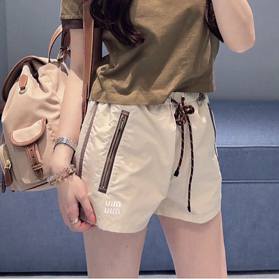 MIUMIU-635560425 미우미우 2026SS 테크노센스 패브릭 반바지