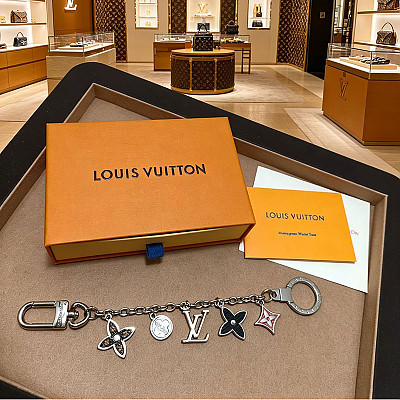 LOUIS VUITTON-06053 루이비통 가방 펜던트 체인