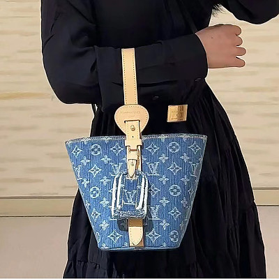 [스페셜오더]LOUIS VUITTON-M27570 루이비통 모노그램 앙프렝뜨 가죽 올 인 BB 밀키 화이트&그린