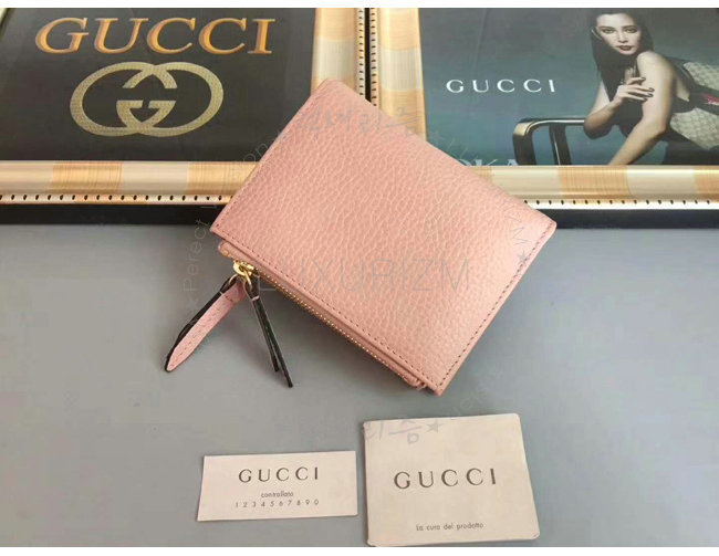 gucci-1115-002.jpg