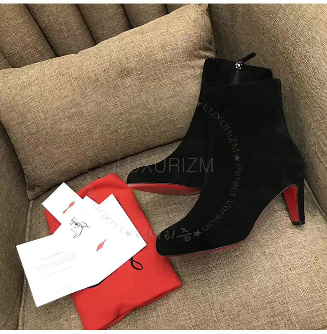 christian louboutin2-1125-2.jpg