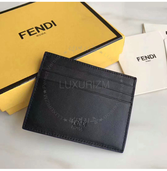 fendi9-1225-003.jpg