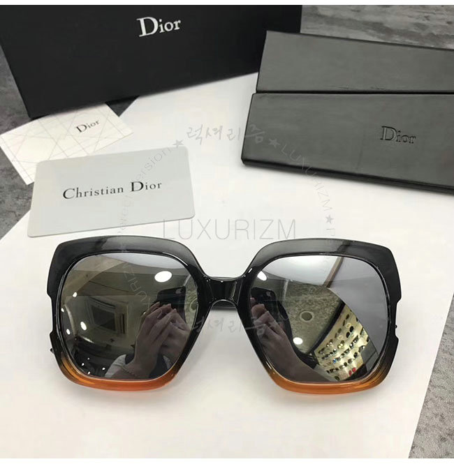 dior1-0110-3.jpg