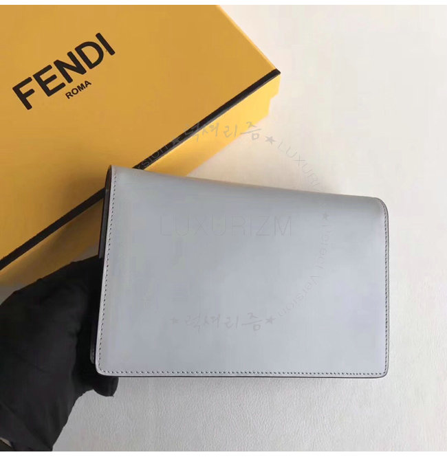 fendi1-0117-004.jpg