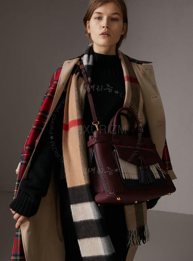 burberry-0124-001.jpg