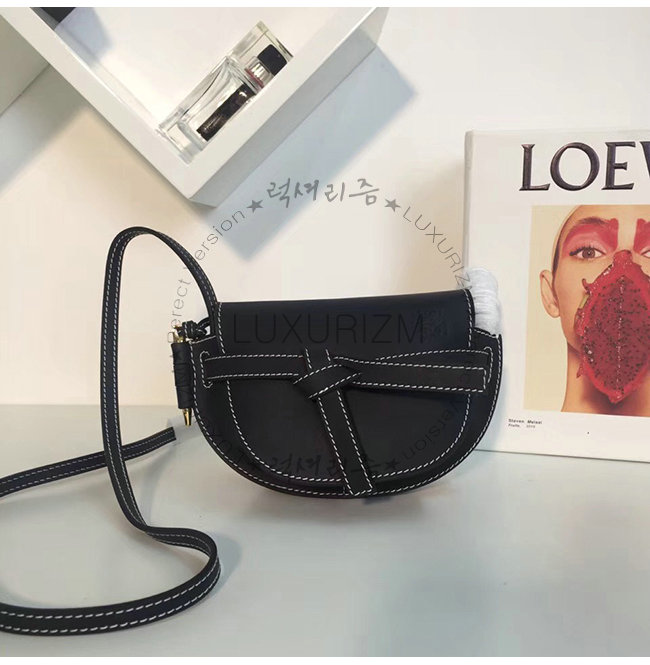 loewe3-1122-003.jpg