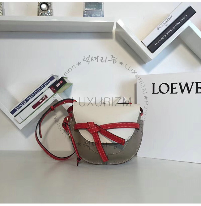 loewe8-1122-002.jpg