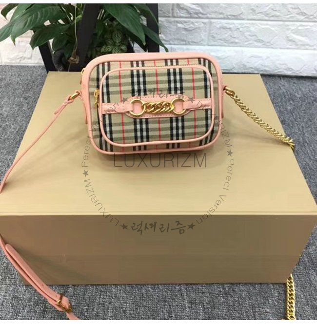 burberry3-1211-002.jpg