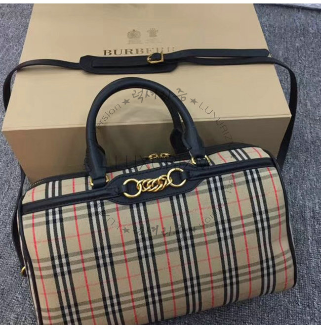 burberry2-1219-005.jpg