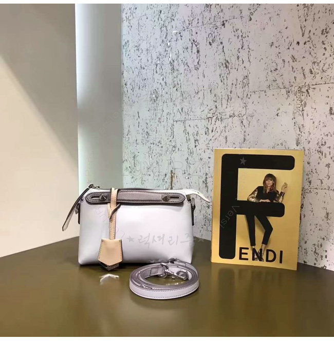 fendi1-0210-003.jpg