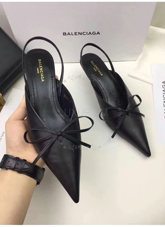 balenciaga5-0206-7.jpg