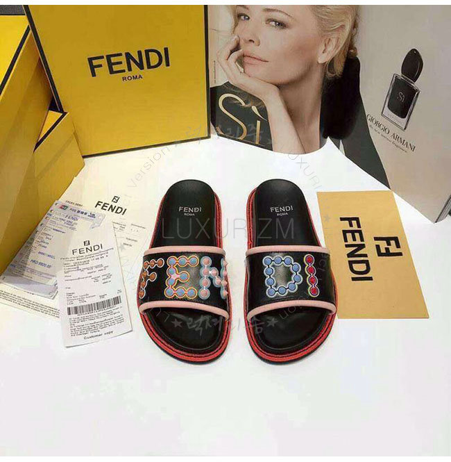 fendi3-0206-1.jpg