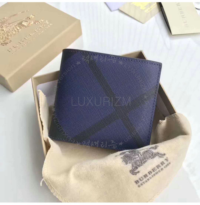 burberry-0310-002.jpg