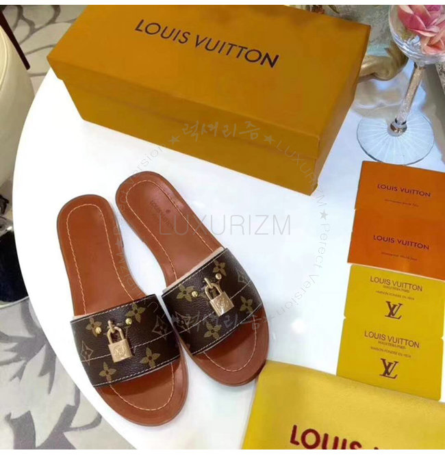 louisvuitton4-0312-002.jpg