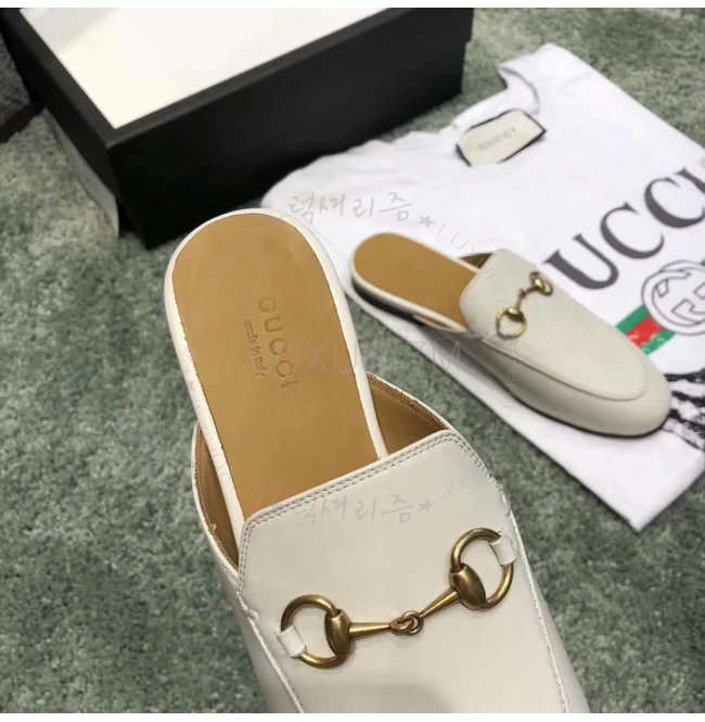 gucci-0316-008.jpg