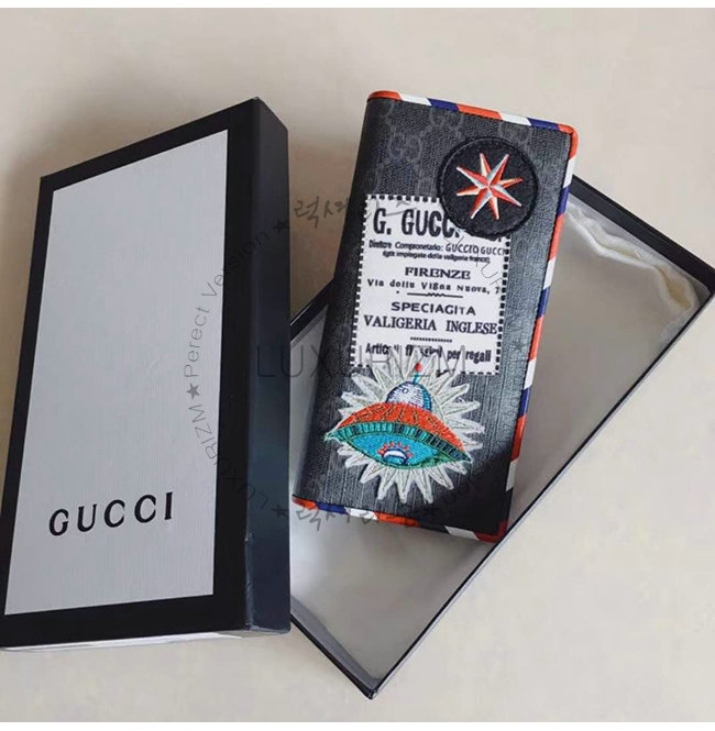 gucci-0529-001.jpg