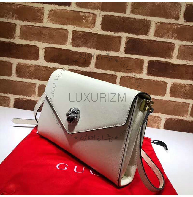 gucci-0823-003.jpg