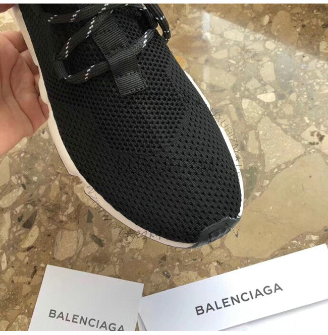 balenciaga2-0116-007.jpg